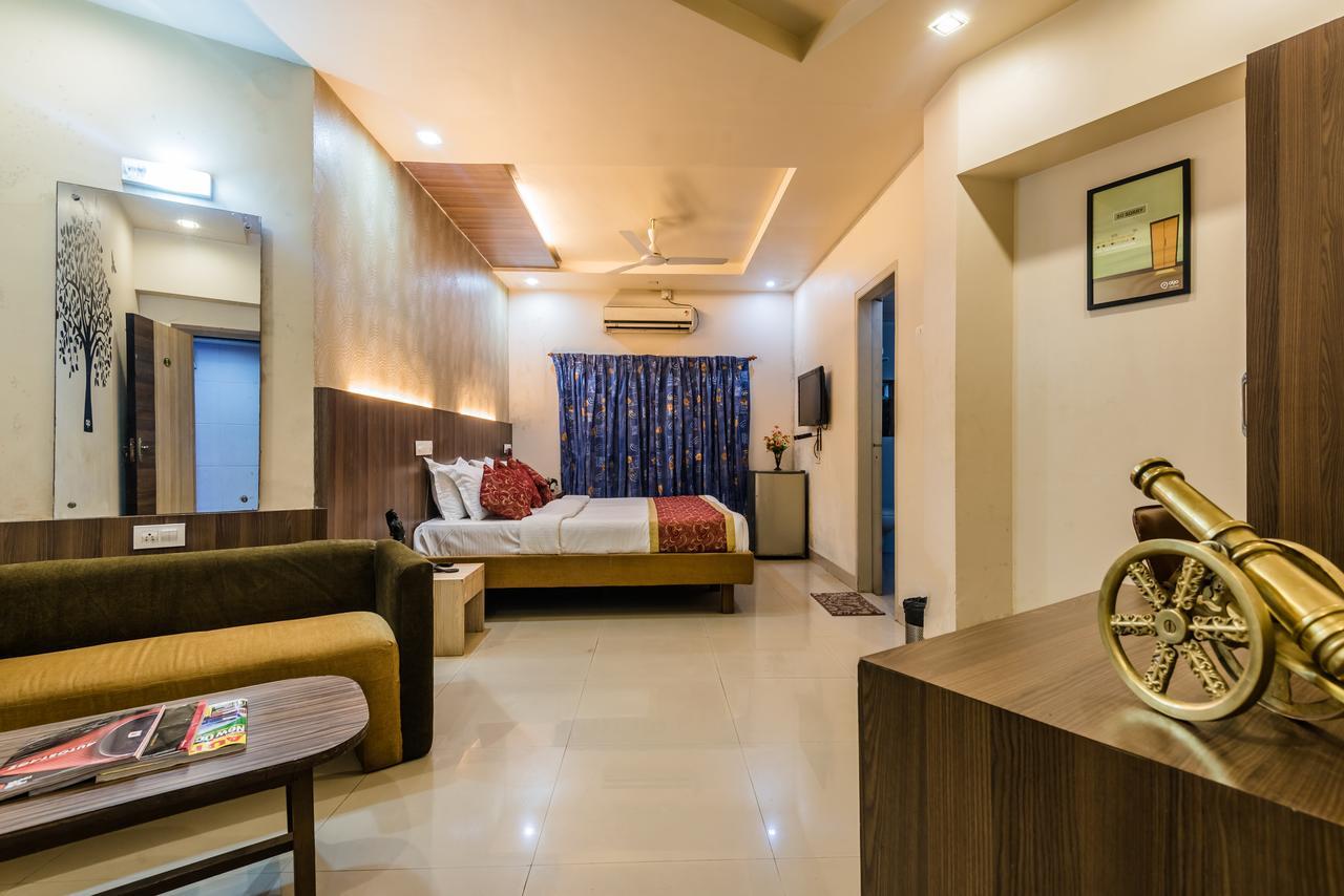 Hotel Panchratna Panvel Εξωτερικό φωτογραφία