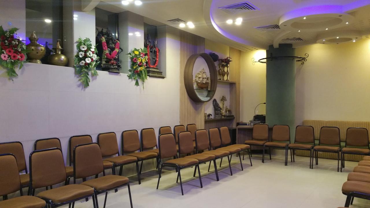 Hotel Panchratna Panvel Εξωτερικό φωτογραφία