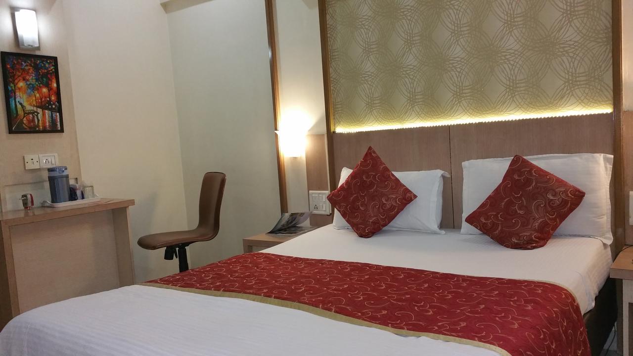 Hotel Panchratna Panvel Εξωτερικό φωτογραφία