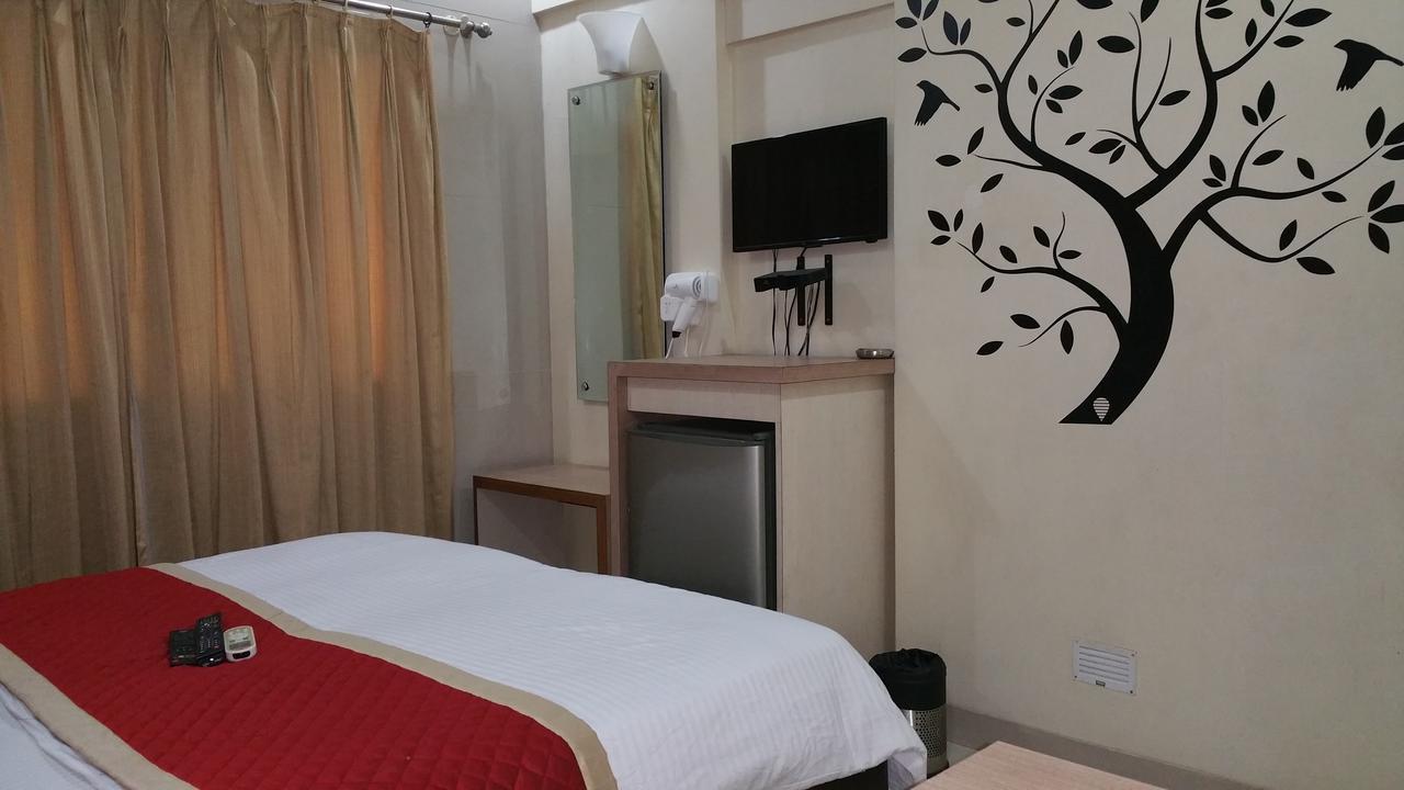 Hotel Panchratna Panvel Εξωτερικό φωτογραφία